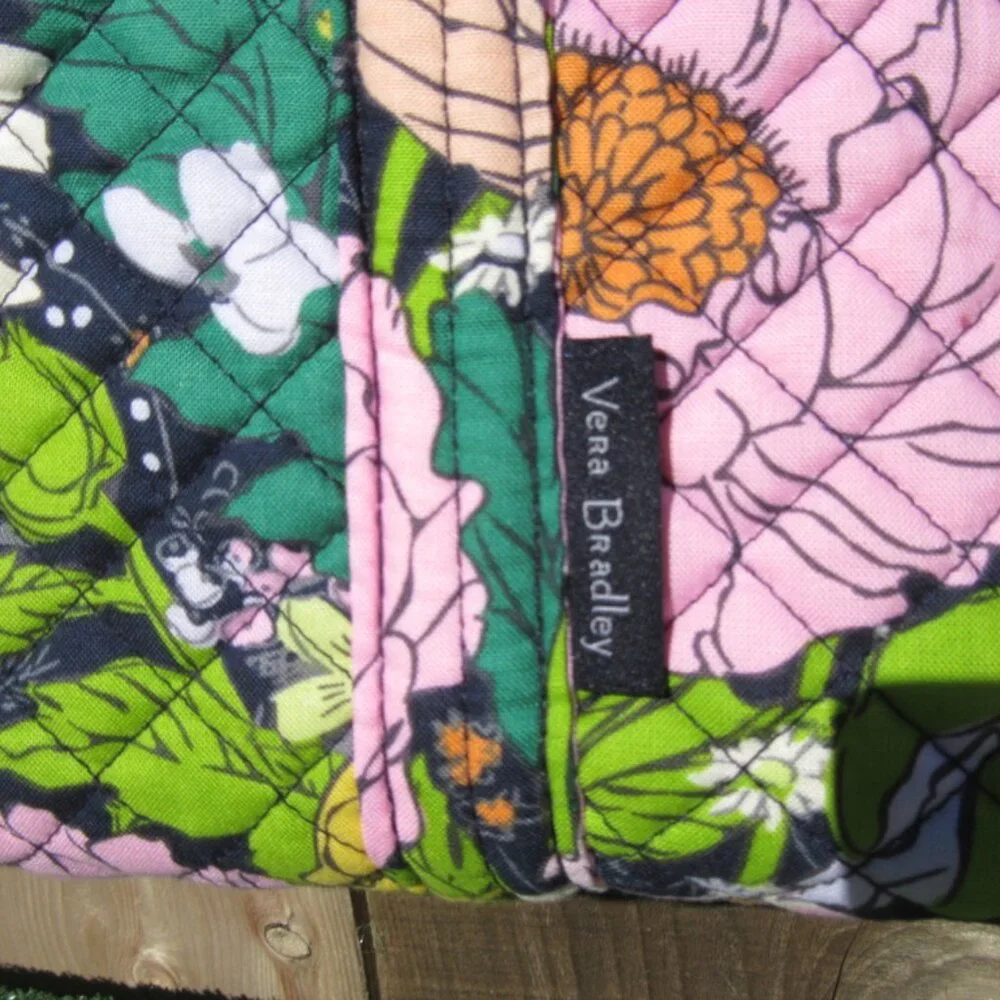 Brand New Vera Bradley Bloom Boom Quilted Cotton Fabric Tote Bag - Picture 3 of 12